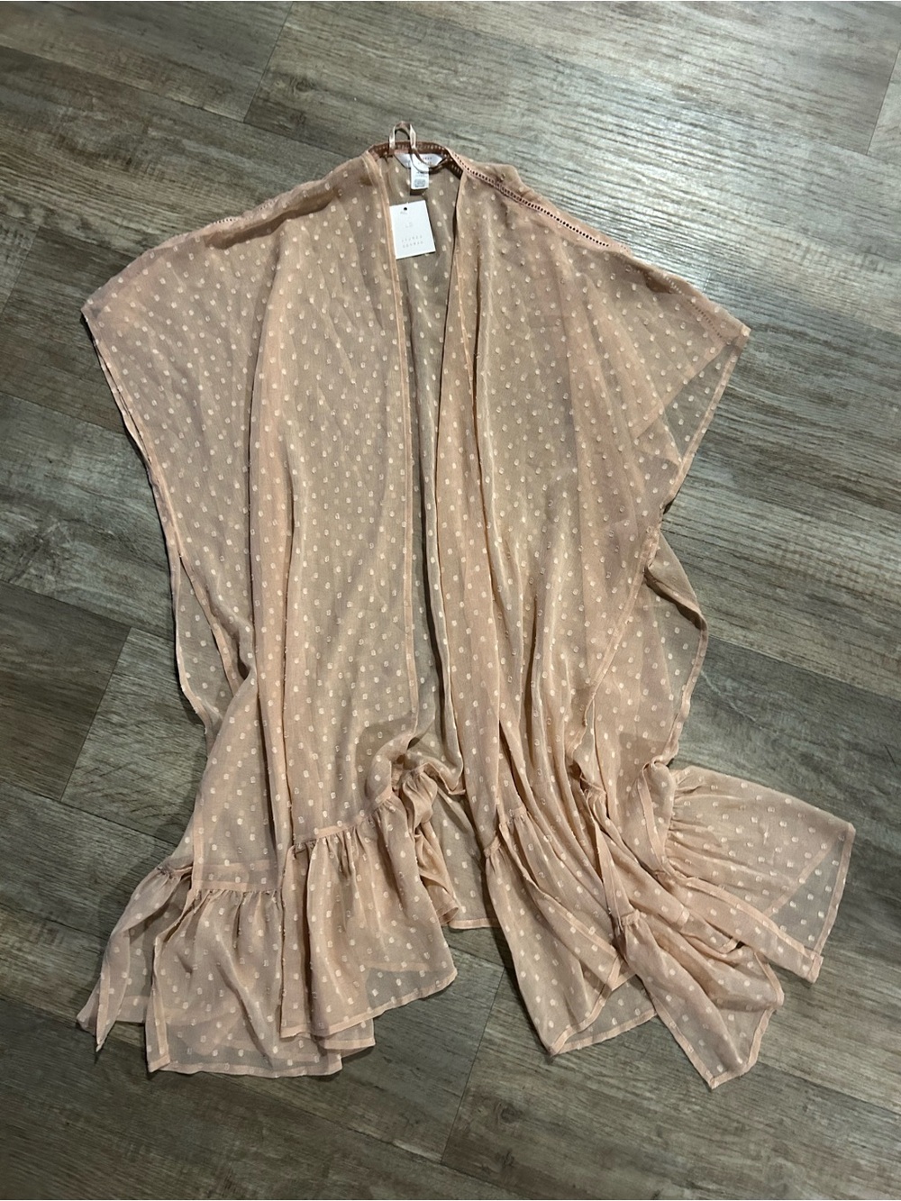 Lauren Conrad blush pink polka dot cardigan , size one size #polkadot